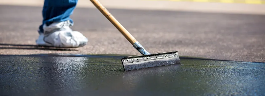 Why Sealcoating Your Driveway Can Increase Property Value